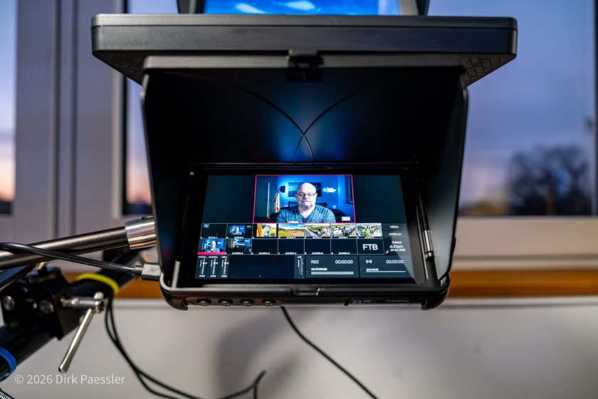 Video Call Setup Guide My Zoom / Video-Call Setup: Advanced Tech – Video switcher, Stream Deck ...